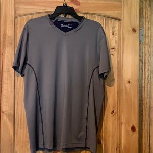 Under Armour Men’s shirt